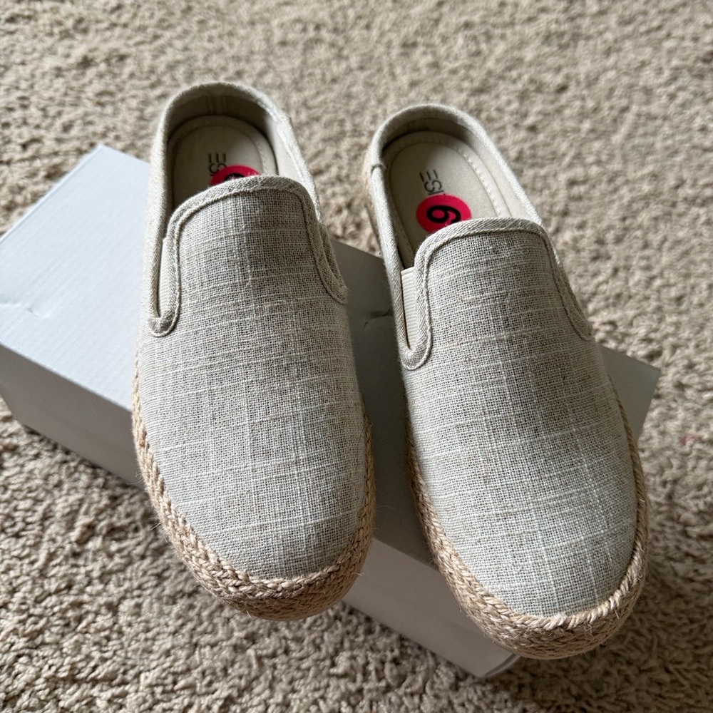 Esprit Cream Slip-On Espadrilles